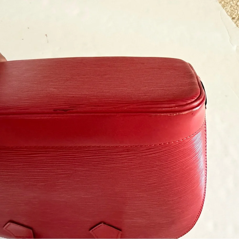 Louis Vuitton Epic Red Alma Bag